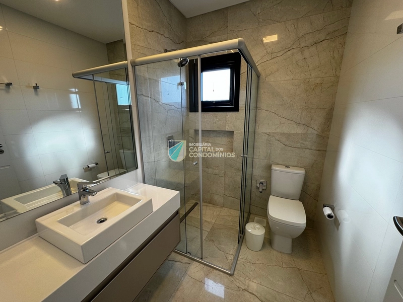 Sobrado esquina beira lago: 39ª foto da galeria de imagens do imóvel