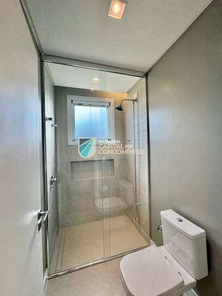 Lindo sobrado beira lago: 33ª foto da galeria de imagens do imóvel