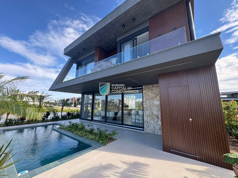 Lindo sobrado beira lago: 49ª foto da galeria de imagens do imóvel