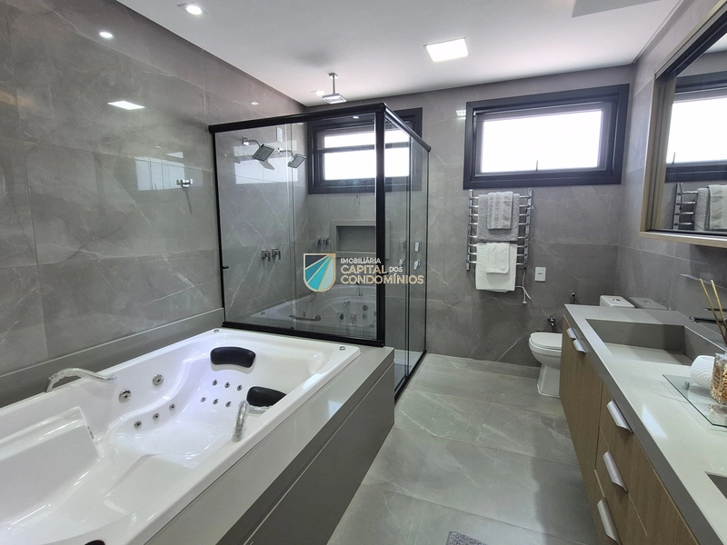 Sobrado beira lago no condomínio Celebration: 44ª foto da galeria de imagens do imóvel