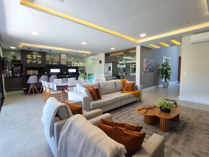 Sobrado beira lago no condomínio Celebration: 35ª foto da galeria de imagens do imóvel