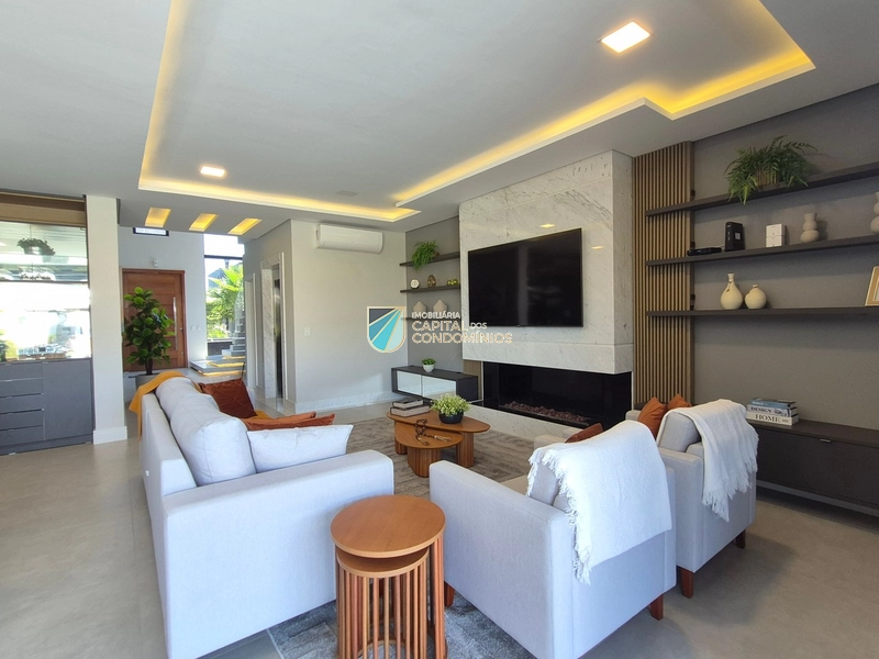 Sobrado beira lago no condomínio Celebration: 34ª foto da galeria de imagens do imóvel