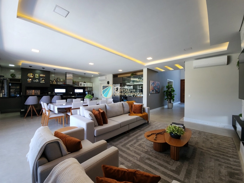 Sobrado beira lago no condomínio Celebration: 20ª foto da galeria de imagens do imóvel