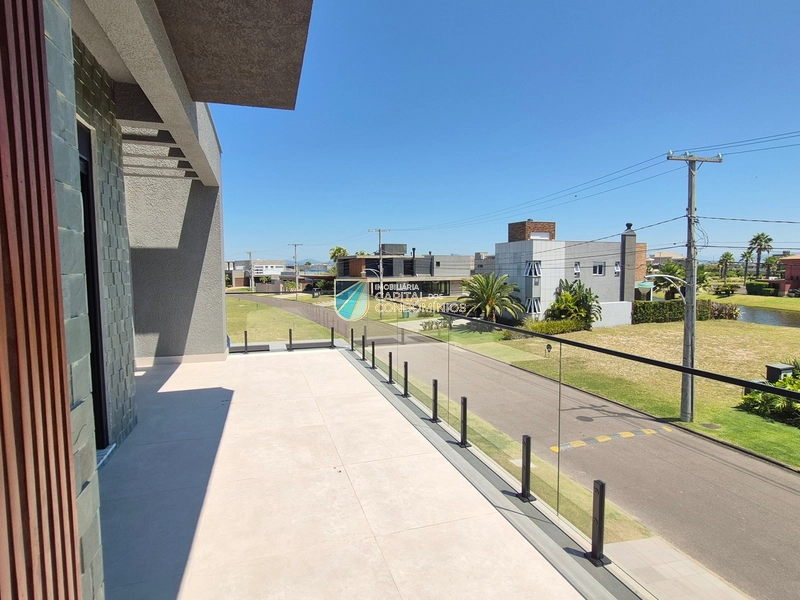 Sobrado beira lago no condomínio Celebration: 52ª foto da galeria de imagens do imóvel