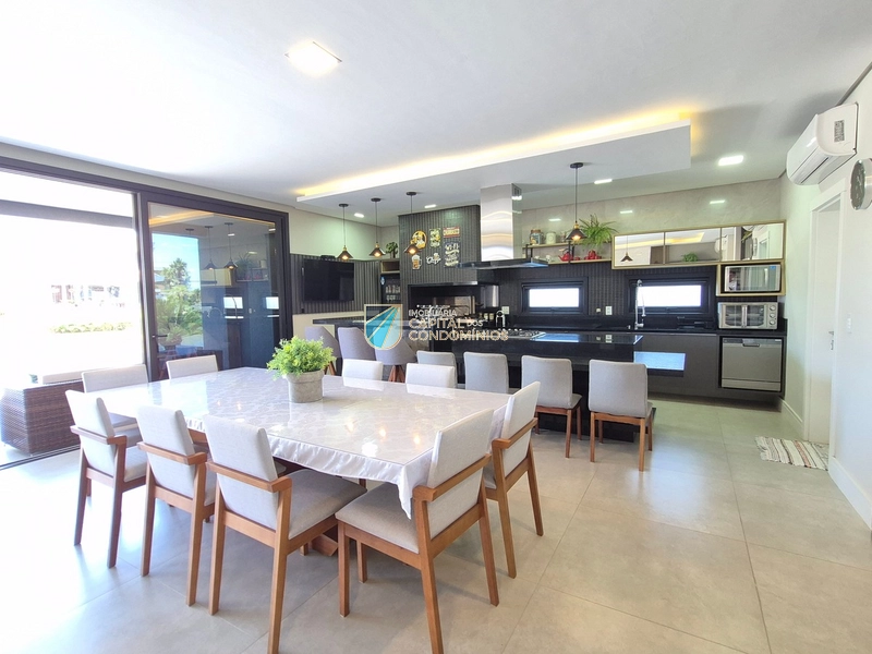 Sobrado beira lago no condomínio Celebration: 29ª foto da galeria de imagens do imóvel