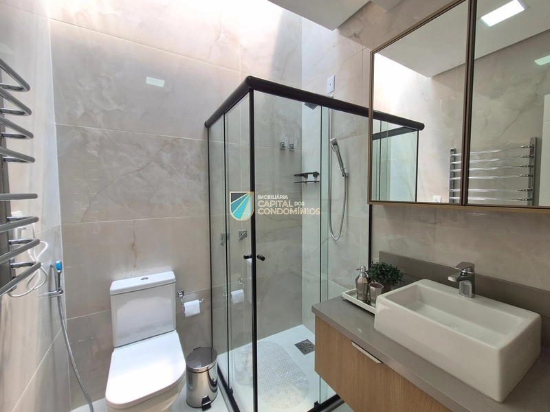 Sobrado beira lago no condomínio Celebration: 49ª foto da galeria de imagens do imóvel