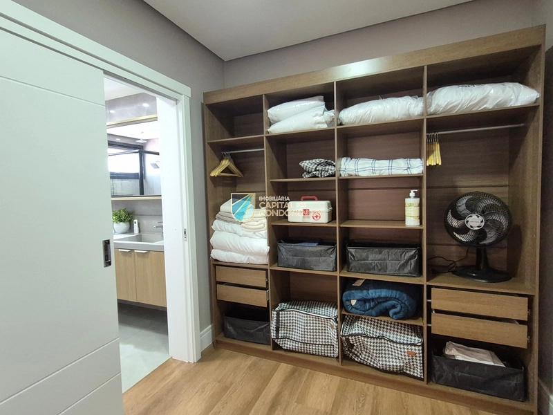 Sobrado beira lago no condomínio Celebration: 45ª foto da galeria de imagens do imóvel