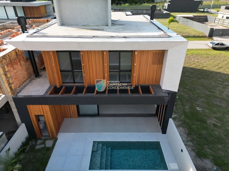 Sobrado mobiliado e decorado no condomínio Sunset em Xangri-lá!: 4ª foto da galeria de imagens do imóvel