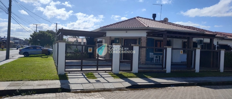 Casa no centro: 2ª foto da galeria de imagens do imóvel