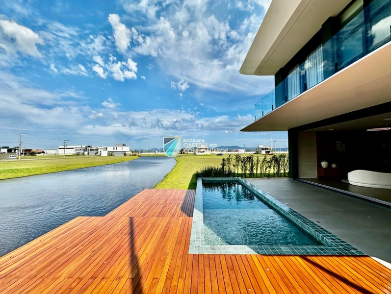 Sobrado beira lago no Condomínio Amare Home Resort: 4ª foto da galeria de imagens do imóvel