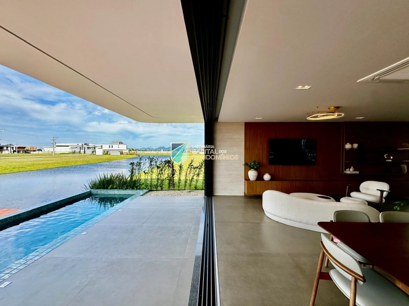 Sobrado beira lago no Condomínio Amare Home Resort: 3ª foto da galeria de imagens do imóvel