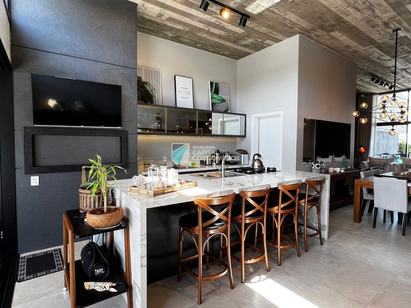 Casa térrea no Sea Coast: 24ª foto da galeria de imagens do imóvel