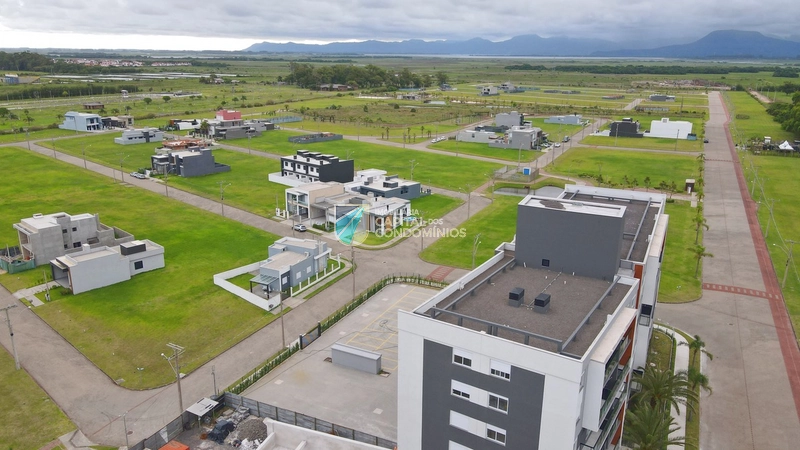 Terreno frente leste pronto para construir no Santorini: 11ª foto da galeria de imagens do imóvel