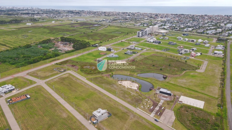Terreno frente leste pronto para construir no Santorini: 25ª foto da galeria de imagens do imóvel