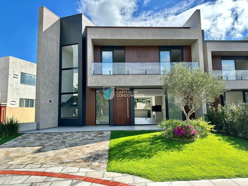 Sobrado no Condado de Capão