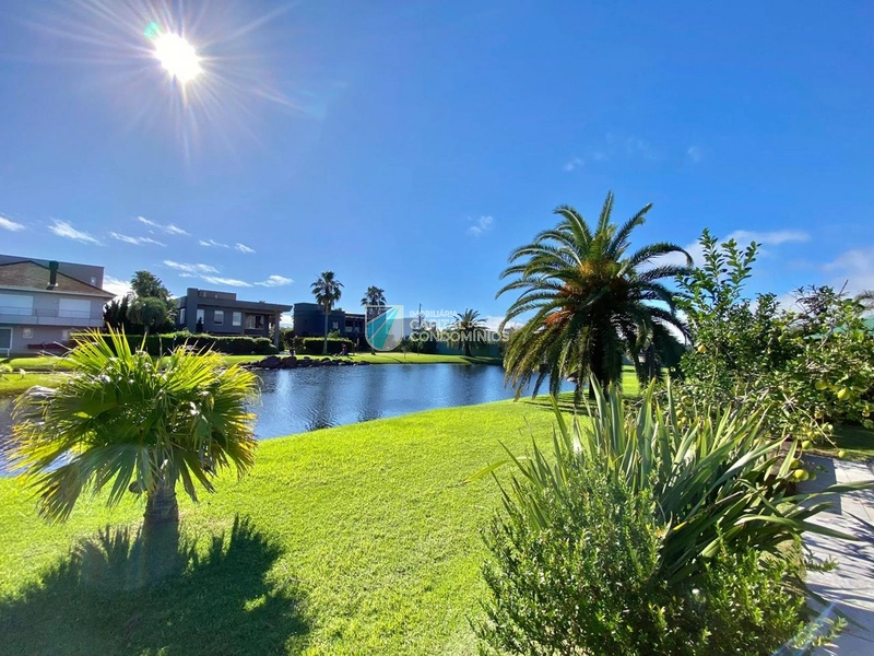 Sobrado no Condomínio Villaggio: 28ª foto da galeria de imagens do imóvel