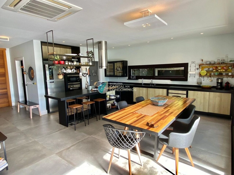 Sobrado no Condomínio Villaggio: 9ª foto da galeria de imagens do imóvel