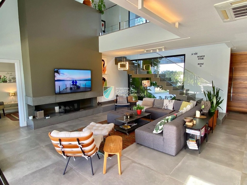 Sobrado no Condomínio Villaggio: 6ª foto da galeria de imagens do imóvel