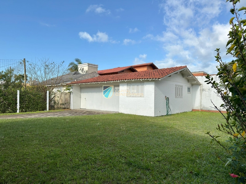 Casa térrea em Atlântida: 5ª foto da galeria de imagens do imóvel