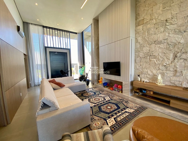 Casa no Riviera: 6ª foto da galeria de imagens do imóvel