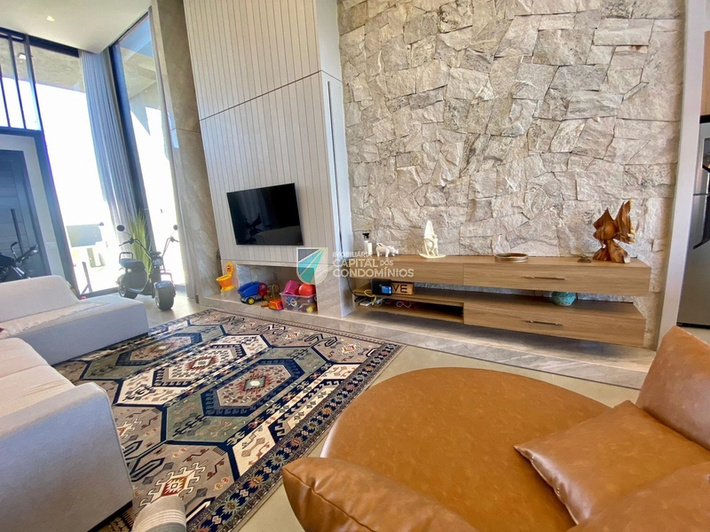 Casa no Riviera: 15ª foto da galeria de imagens do imóvel