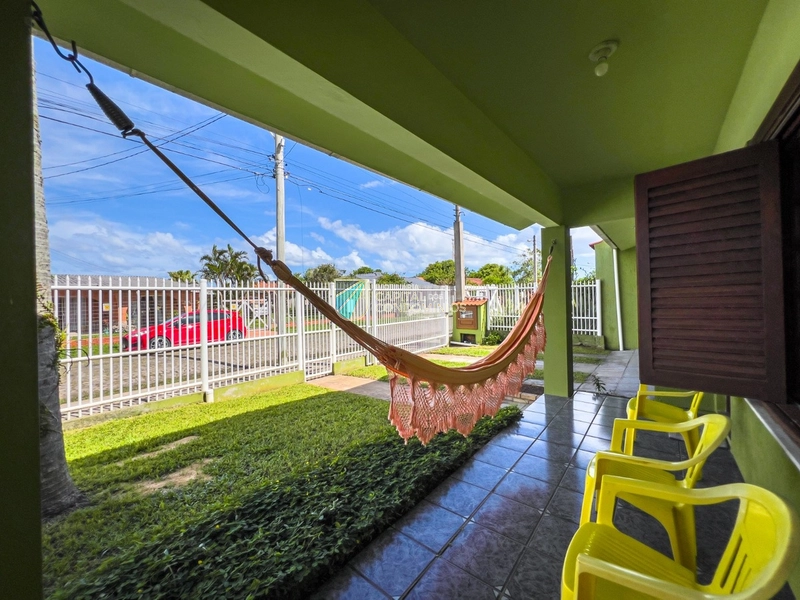 Casa térrea no centro de Xangri-lá: 3ª foto da galeria de imagens do imóvel