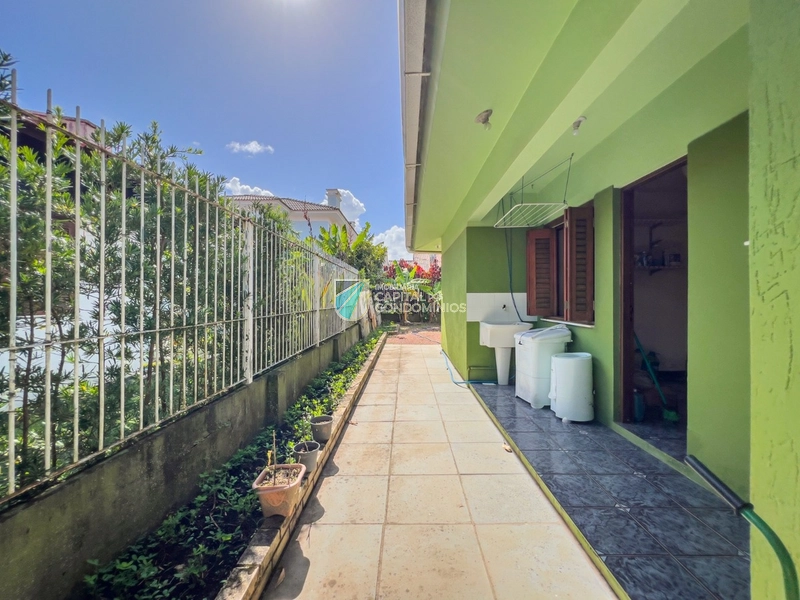 Casa térrea no centro de Xangri-lá: 26ª foto da galeria de imagens do imóvel