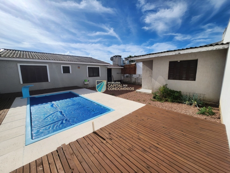 Casa com piscina: 22ª foto da galeria de imagens do imóvel