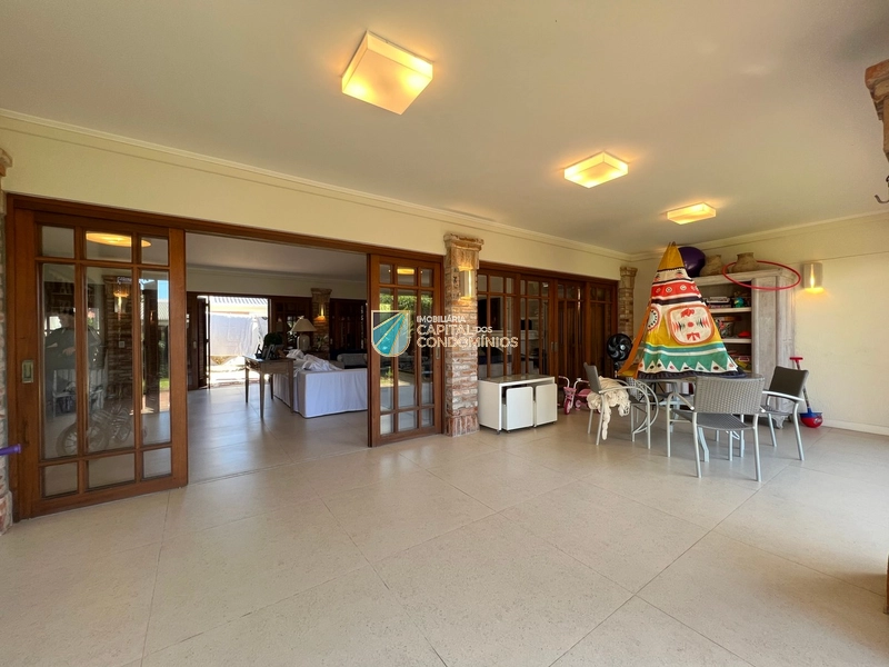 Casa junto à Atlântida: 10ª foto da galeria de imagens do imóvel