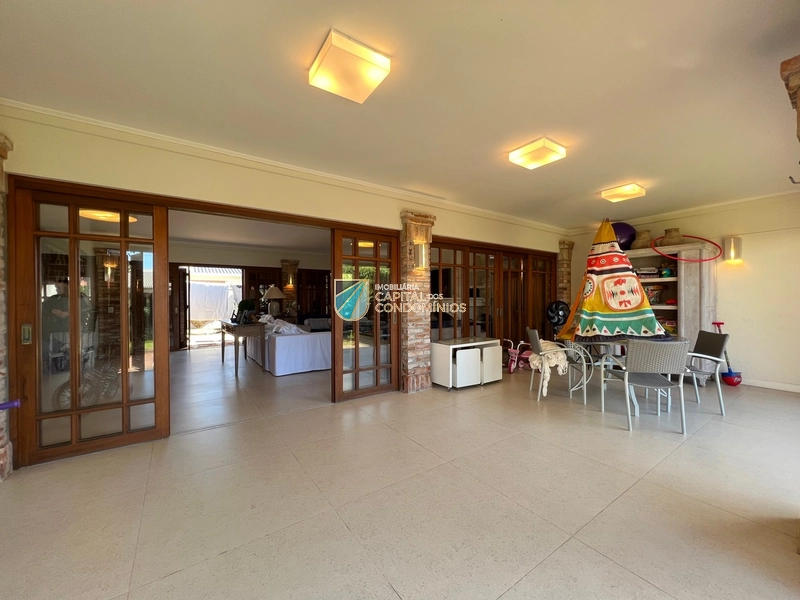 Casa junto à Atlântida: 9ª foto da galeria de imagens do imóvel