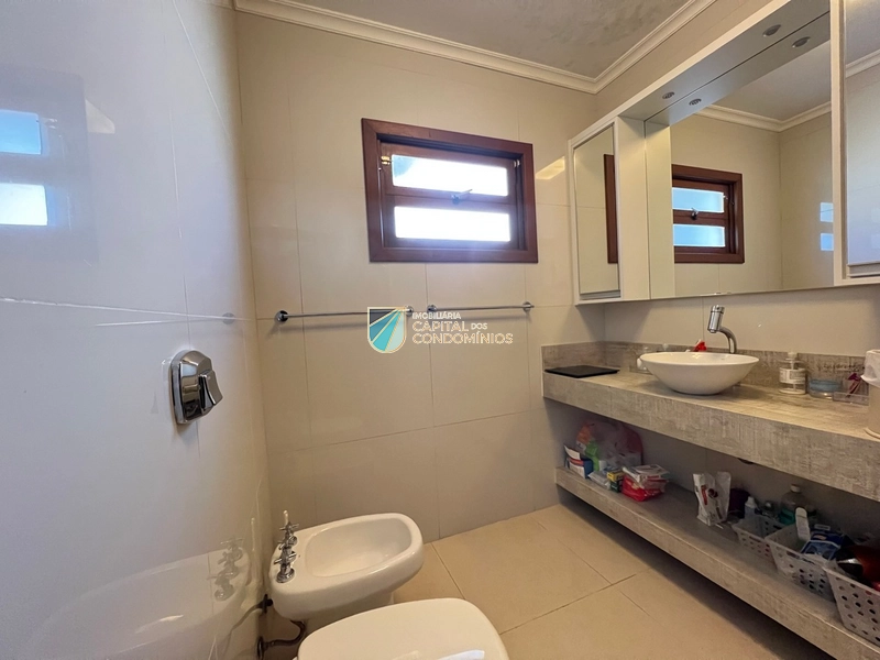 Casa junto à Atlântida: 31ª foto da galeria de imagens do imóvel