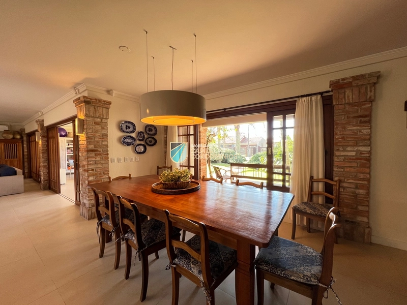 Casa junto à Atlântida: 19ª foto da galeria de imagens do imóvel