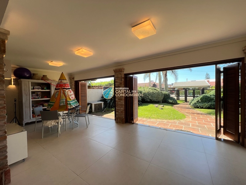 Casa junto à Atlântida: 11ª foto da galeria de imagens do imóvel
