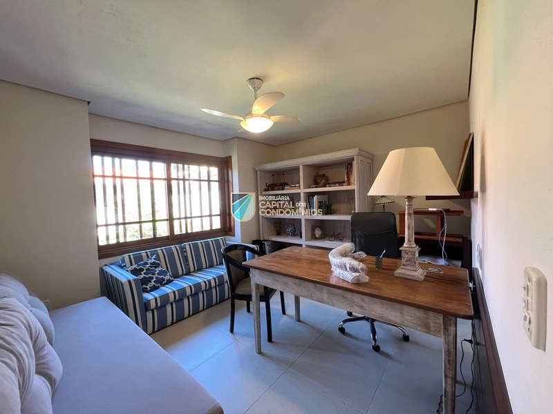 Casa junto à Atlântida: 25ª foto da galeria de imagens do imóvel