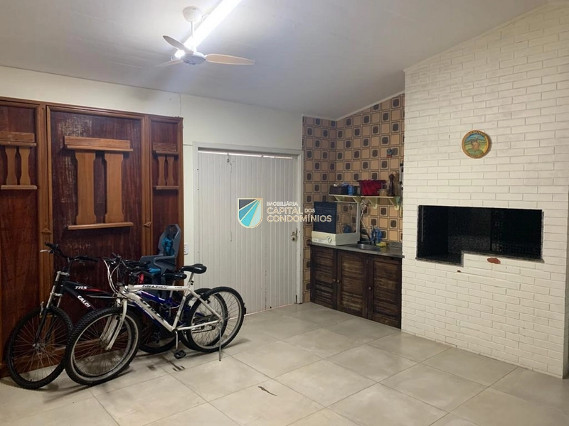 Casa em Atlântida: 6ª foto da galeria de imagens do imóvel