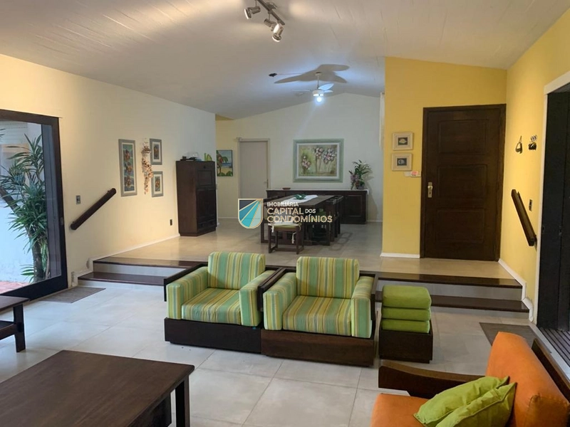 Casa em Atlântida: 3ª foto da galeria de imagens do imóvel