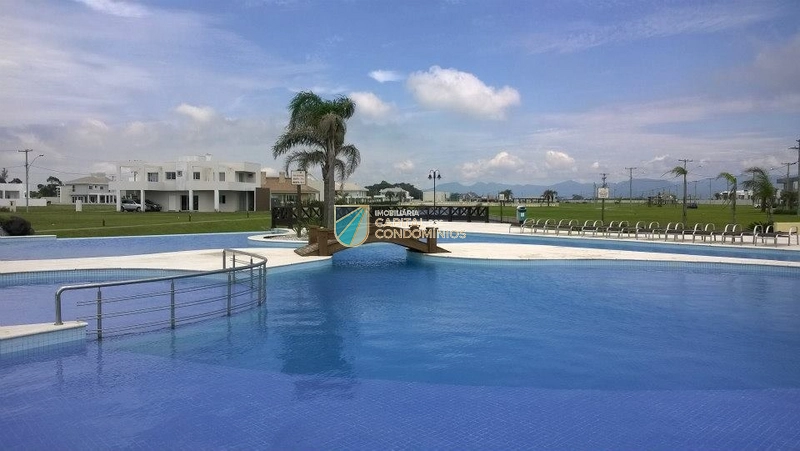 Terreno beira lago: 5ª foto da galeria de imagens do imóvel