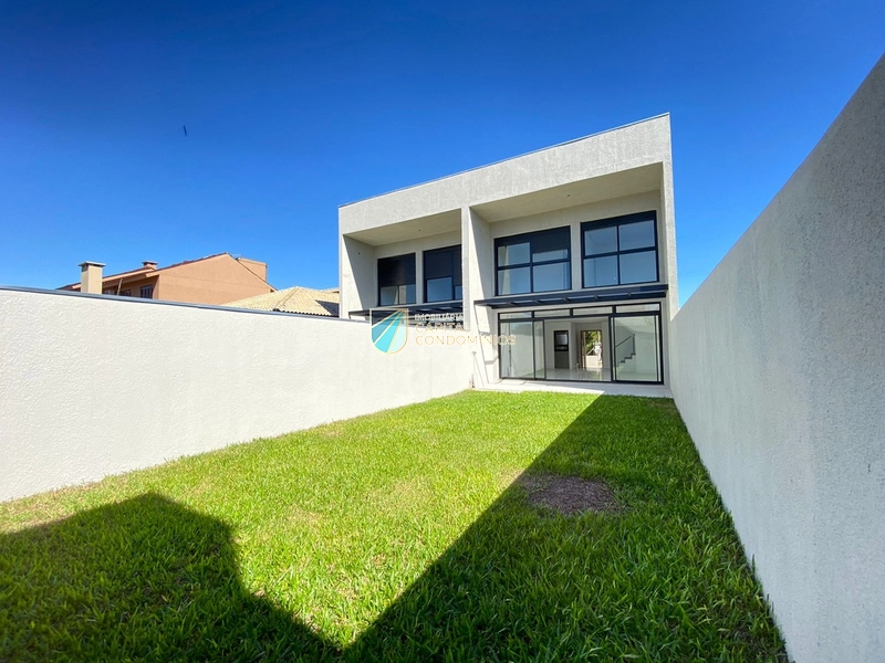 Sobrado novo no centro: 11ª foto da galeria de imagens do imóvel
