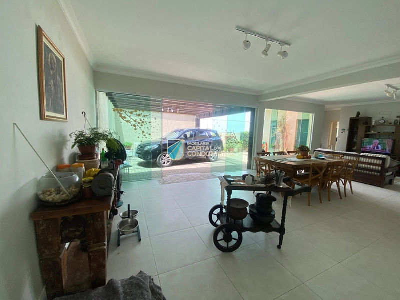 Casa térrea no centro: 24ª foto da galeria de imagens do imóvel