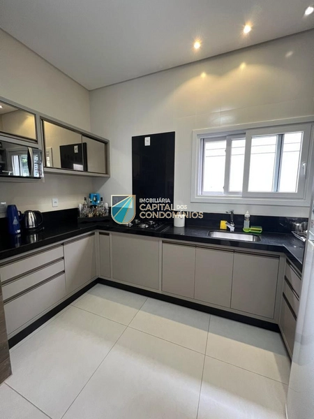 Casa no Dubai: 23ª foto da galeria de imagens do imóvel