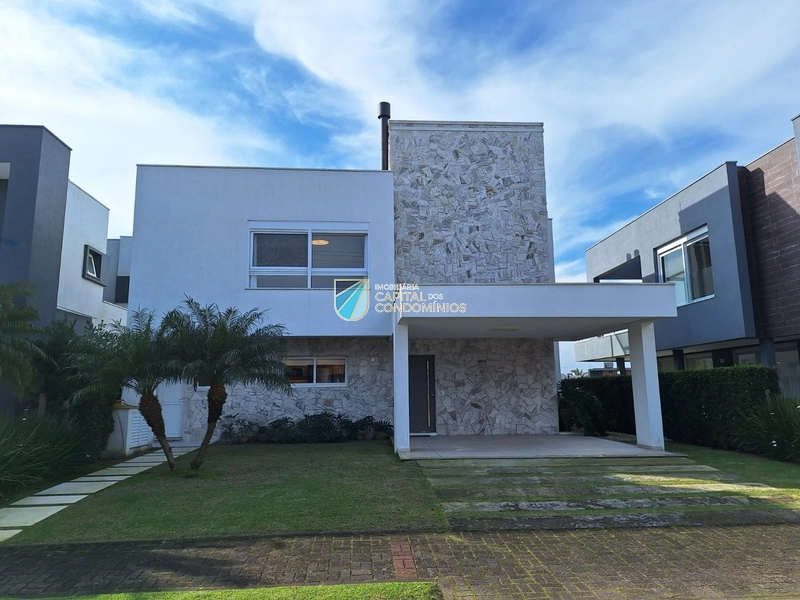 Sobrado no Sea Coast: 1ª foto da galeria de imagens do imóvel