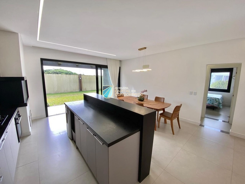 Casa no Riviera: 7ª foto da galeria de imagens do imóvel