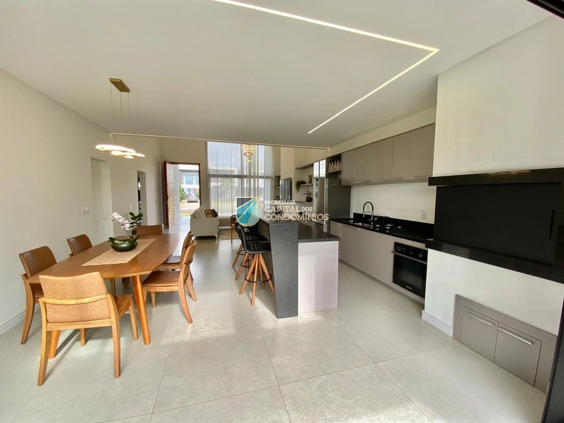 Casa no Riviera: 9ª foto da galeria de imagens do imóvel