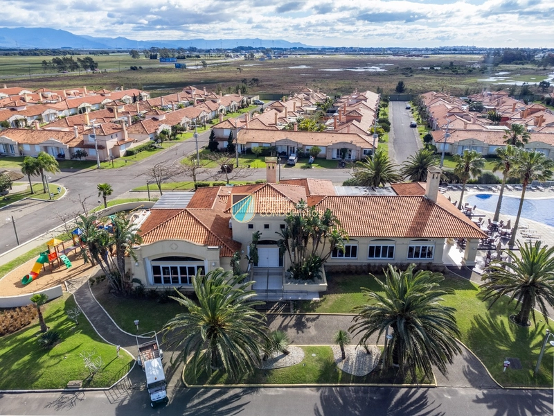 Casa Hermosa com spa: 2ª foto da galeria de imagens do imóvel