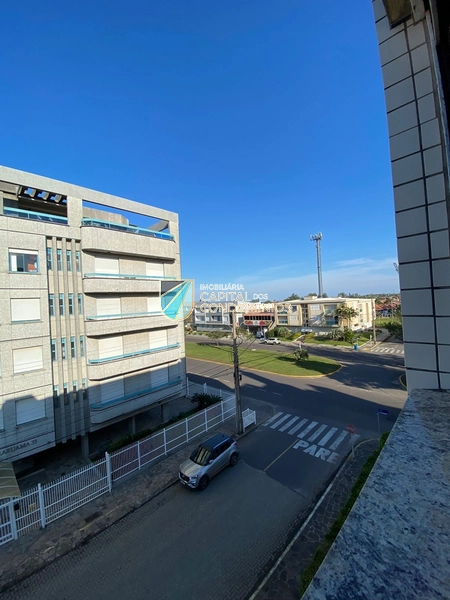 Apartamento em Atlântida: 2ª foto da galeria de imagens do imóvel