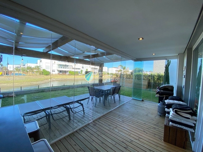 Apartamento Giardino beira lago: 22ª foto da galeria de imagens do imóvel