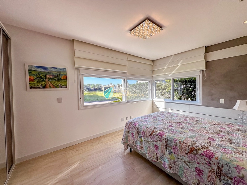 Sobrado em condomínio beira mar: 21ª foto da galeria de imagens do imóvel