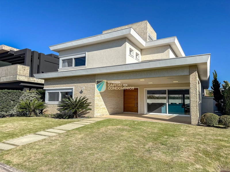 Sobrado em condomínio beira mar: 3ª foto da galeria de imagens do imóvel