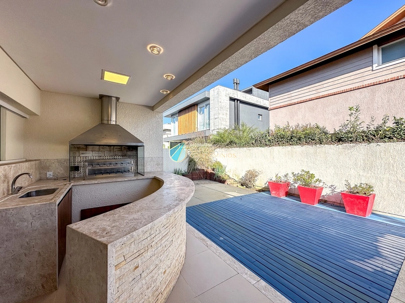 Sobrado em condomínio beira mar: 16ª foto da galeria de imagens do imóvel