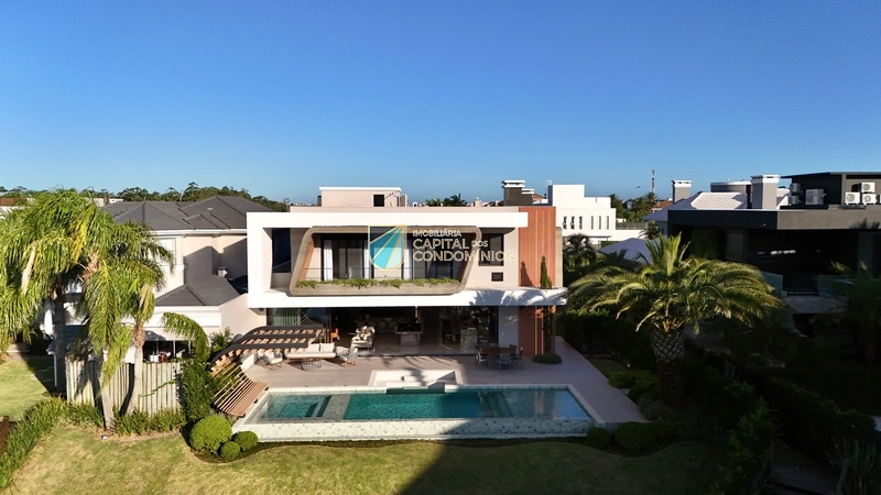 Vista espetacular para a marina e pôr do sol: 81ª foto da galeria de imagens do imóvel